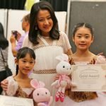活動結束後，孩子們與偶像合照，留下美麗回憶。